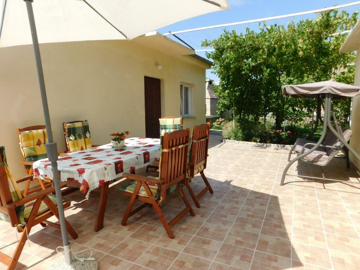Apartment Varelija Bribir  Exterior photo