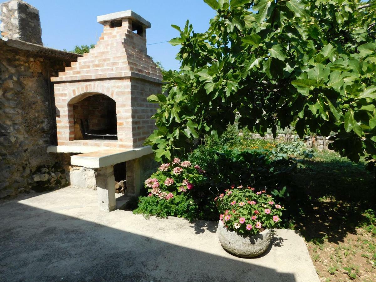 Apartment Varelija Bribir  Exterior photo