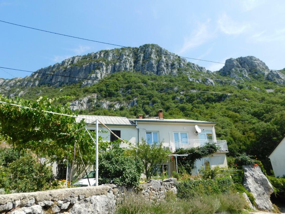 Apartment Varelija Bribir  Exterior photo